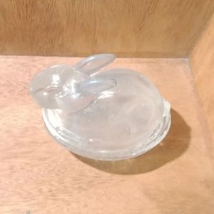 Fenton Glass Easter Bunny 5x5 Vintage Collectible